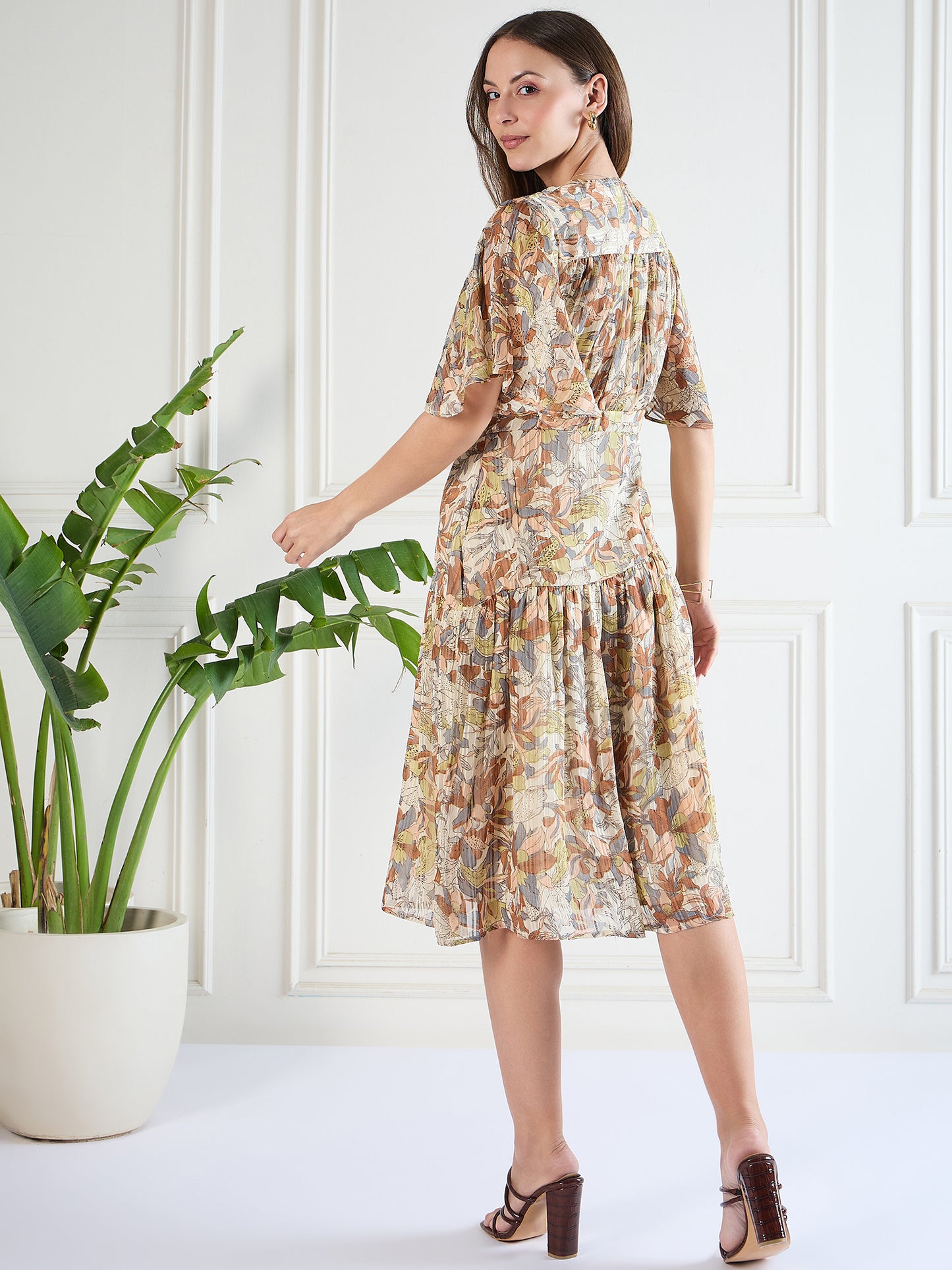 Chic Beige Printed Midi Dress with Pockets | VINTAGE