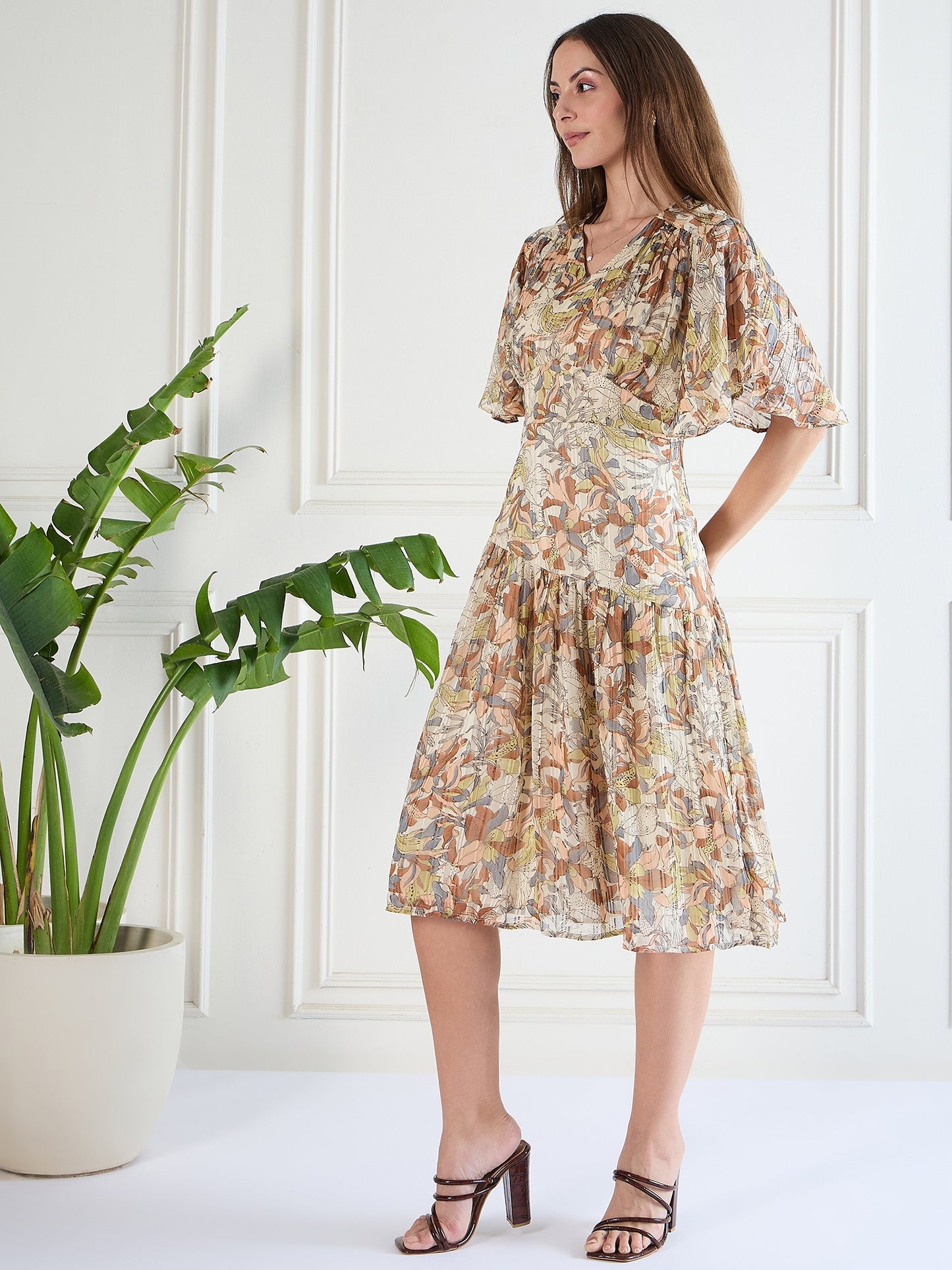 Chic Beige Printed Midi Dress with Pockets | VINTAGE