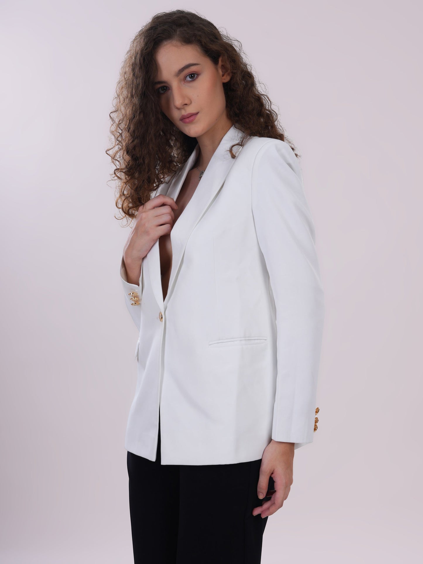 White Blazer – Pure Class, Bold Energy Being Flawless